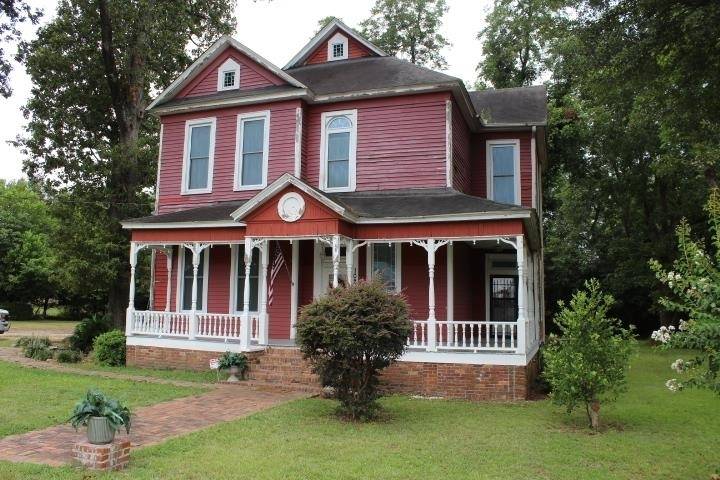 Tennille, GA 31089,102 Zeta St