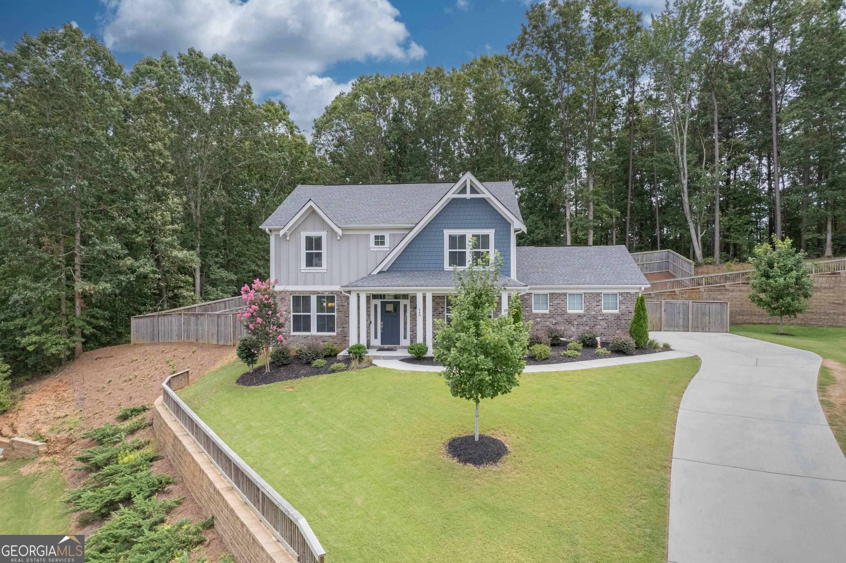 Braselton, GA 30517,440 Juniper CT