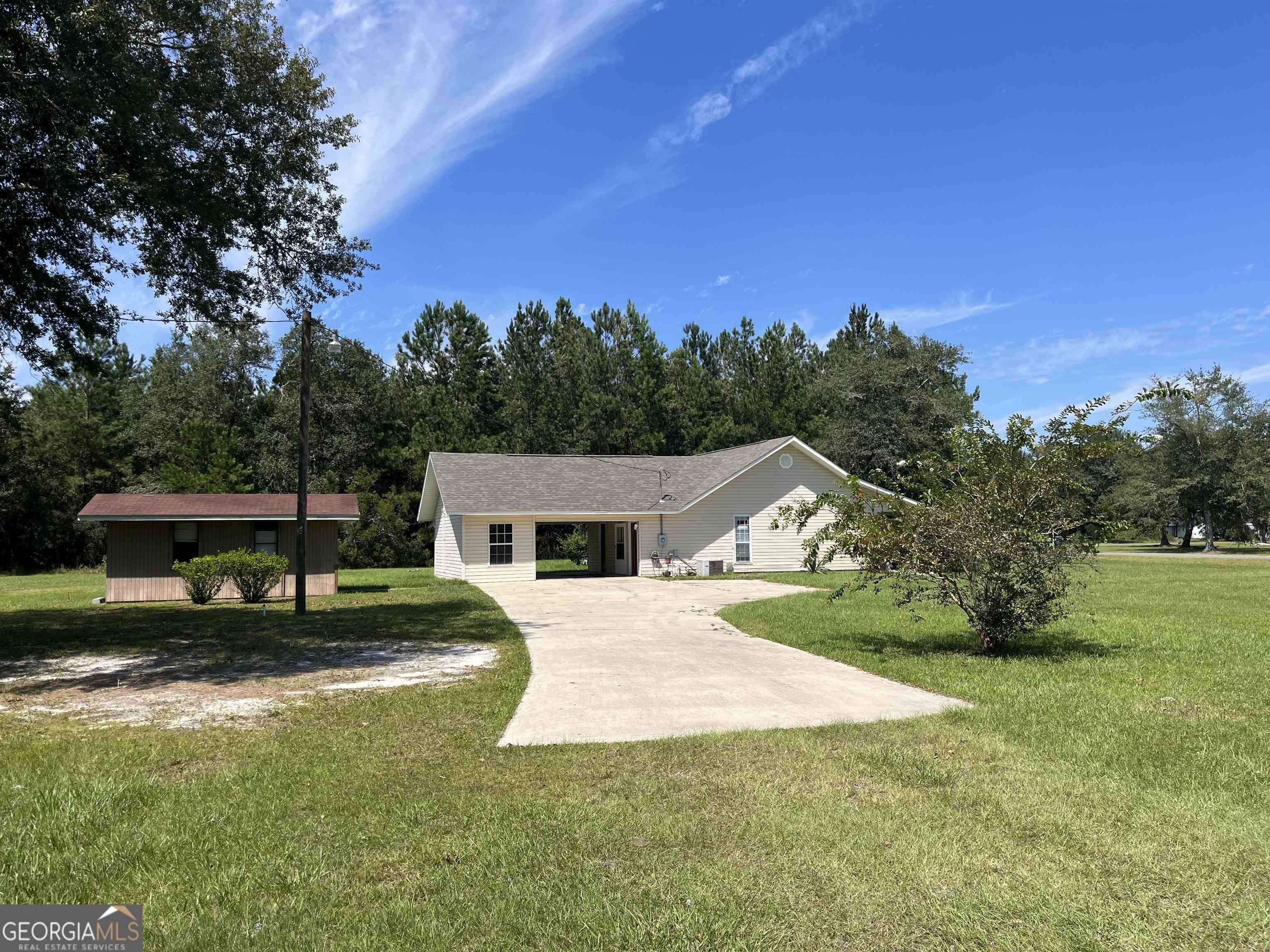 Folkston, GA 31537,15 Wren Ln