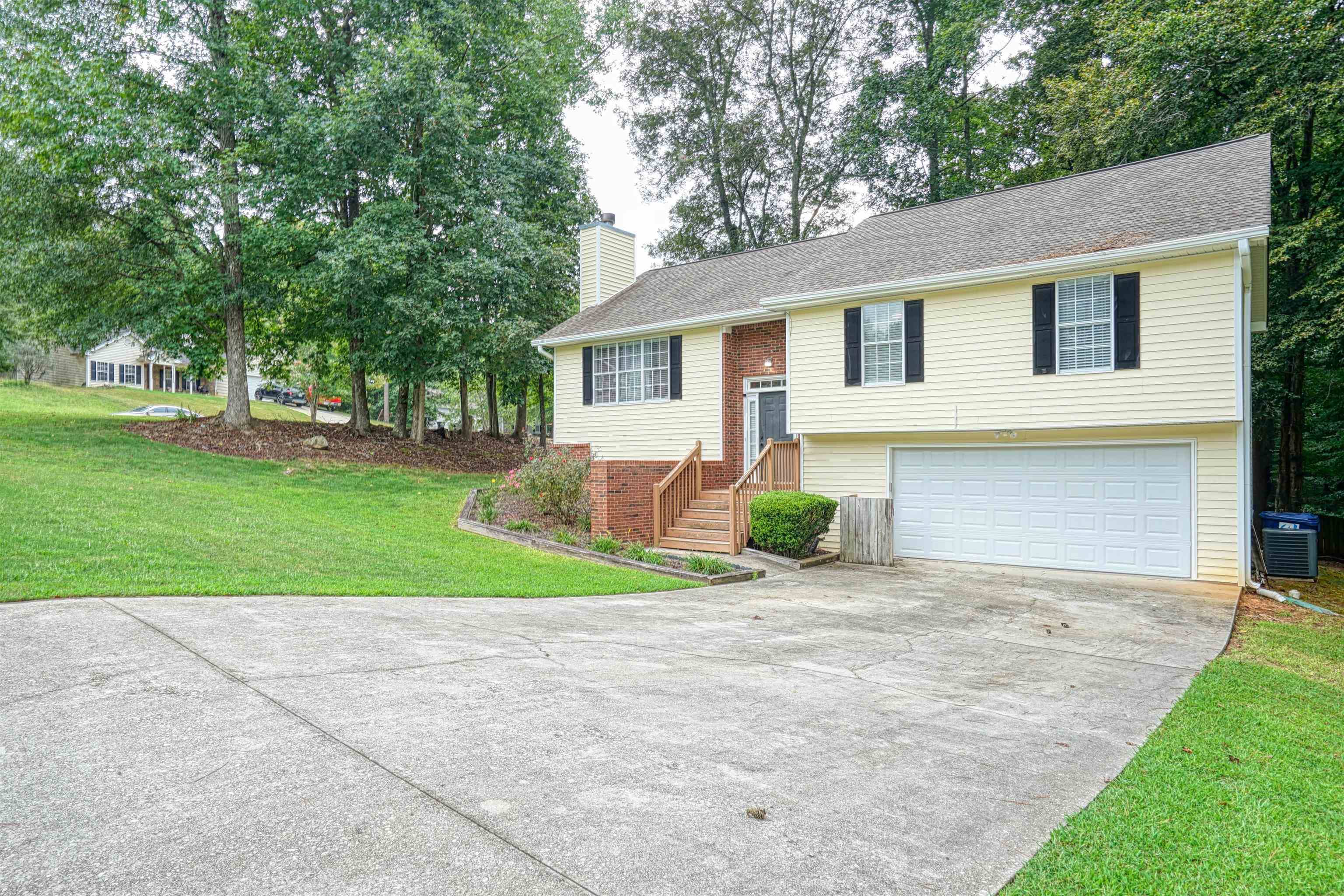 Social Circle, GA 30025,506 Lindsey WAY