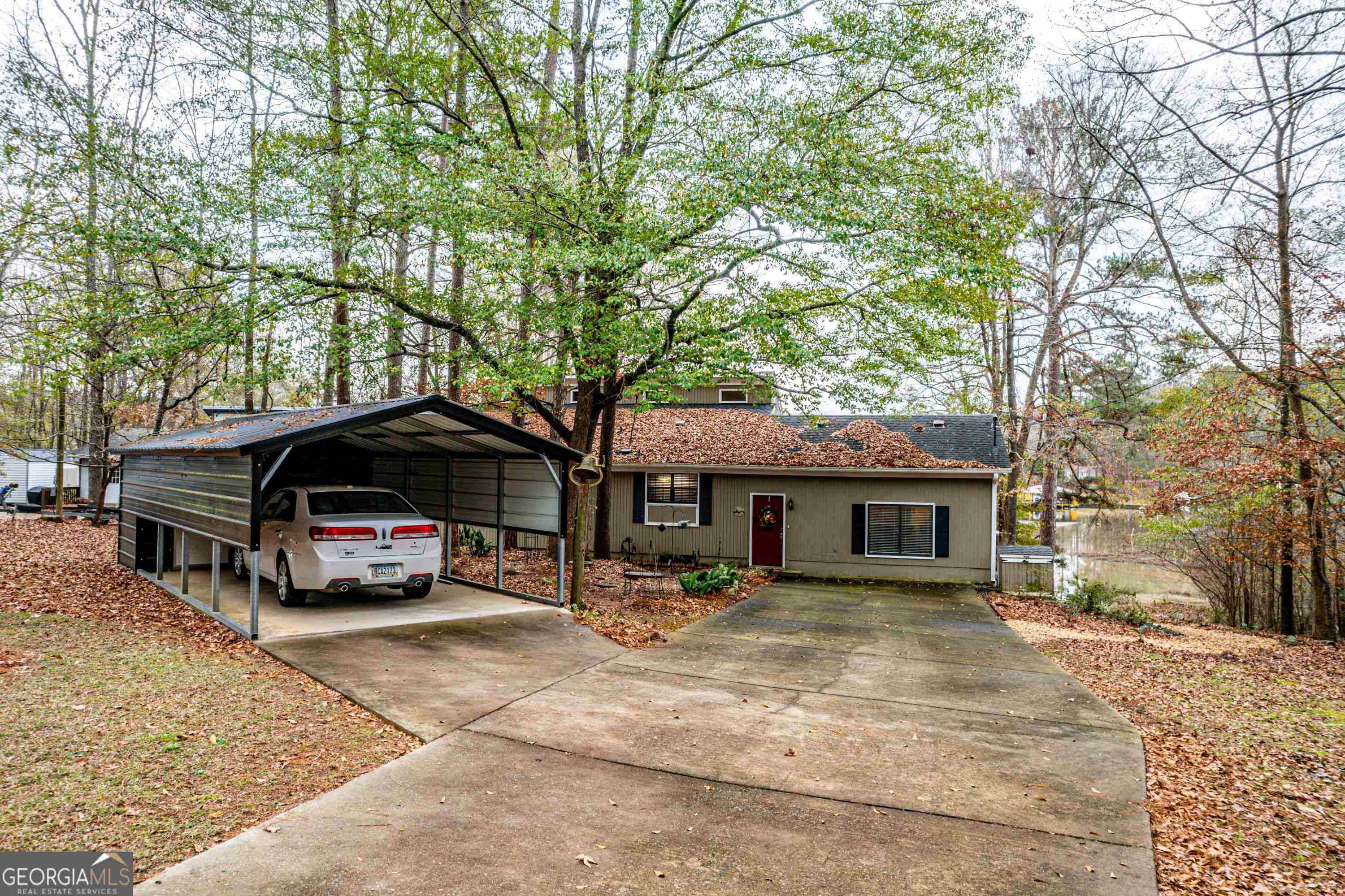 Eatonton, GA 31024,120 Bay CT