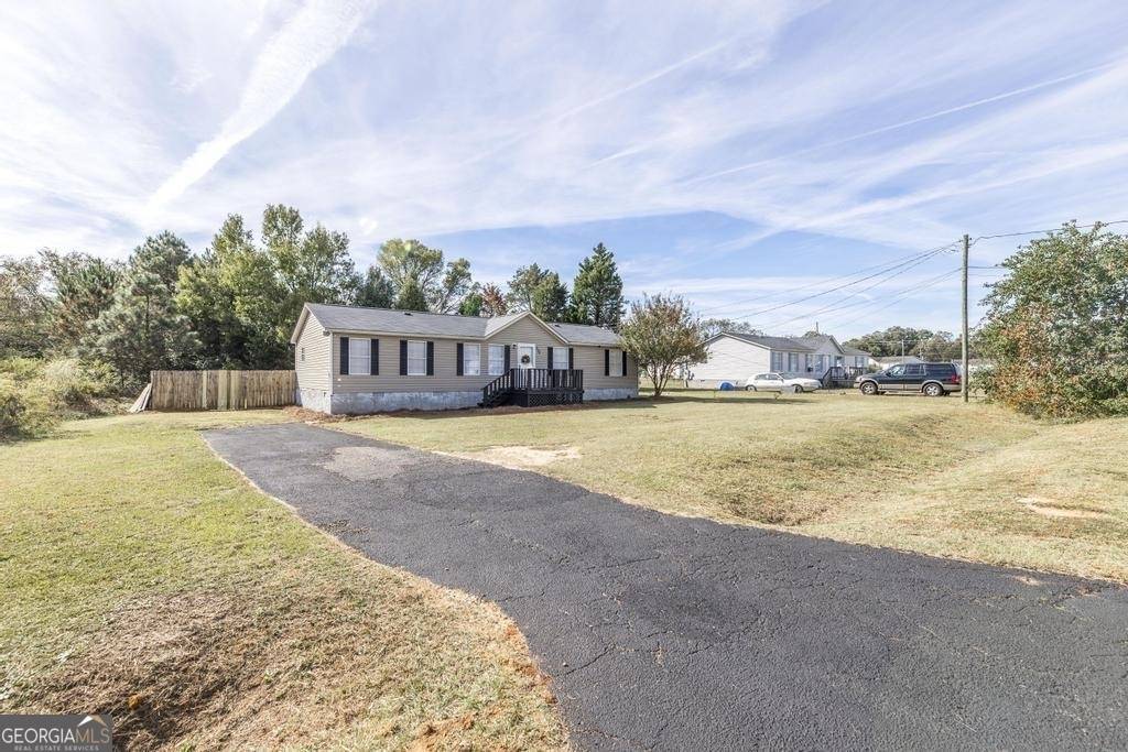 Byron, GA 31008,208 Colonial DR