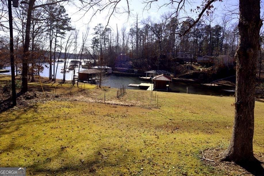 Eatonton, GA 31024,260 Possum Point DR