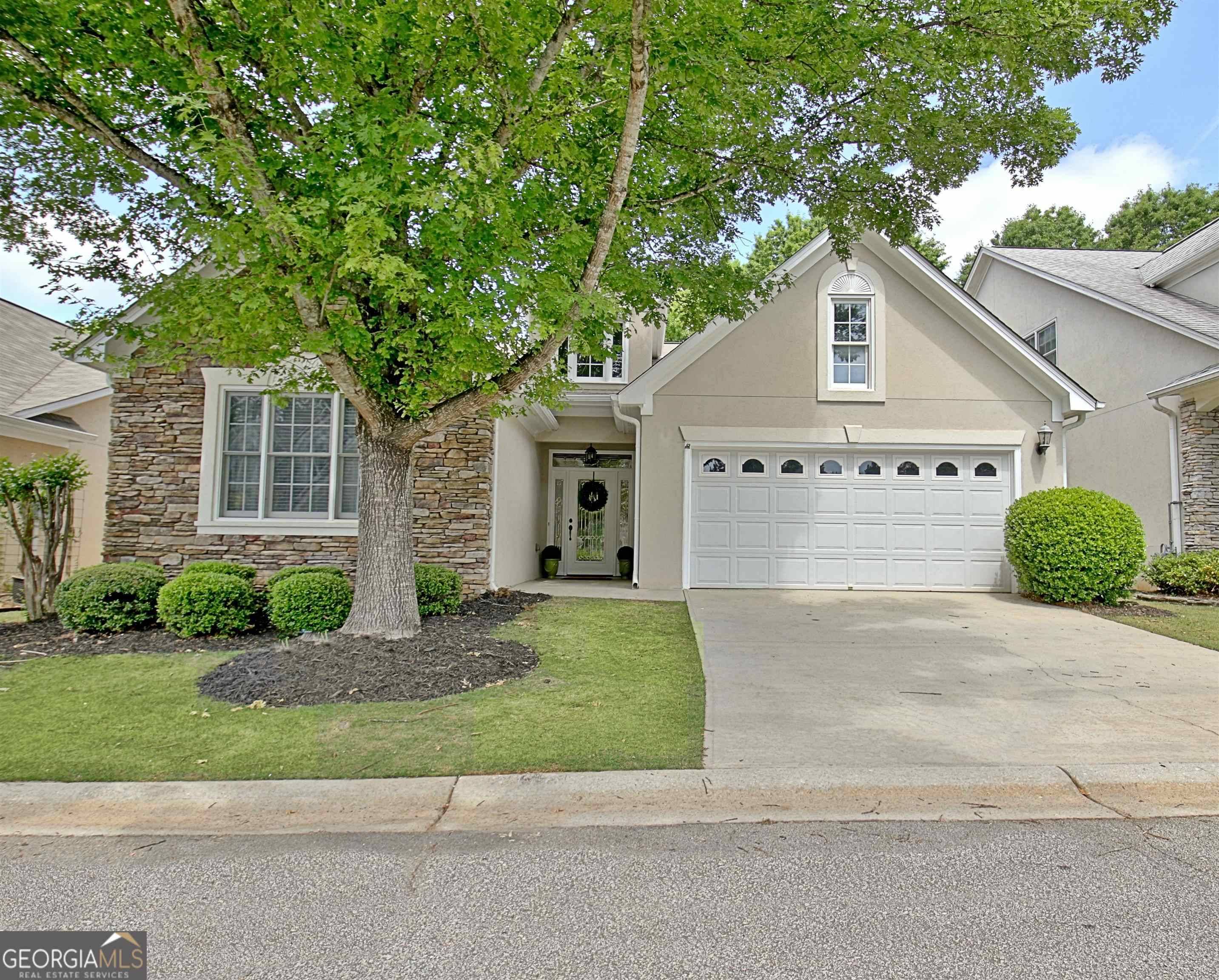 Peachtree City, GA 30269,206 Collierstown WAY