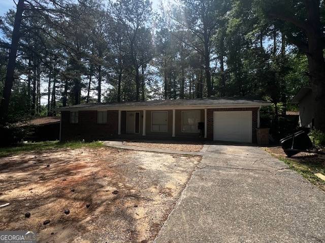 Morrow, GA 30260,2439 Castile DR