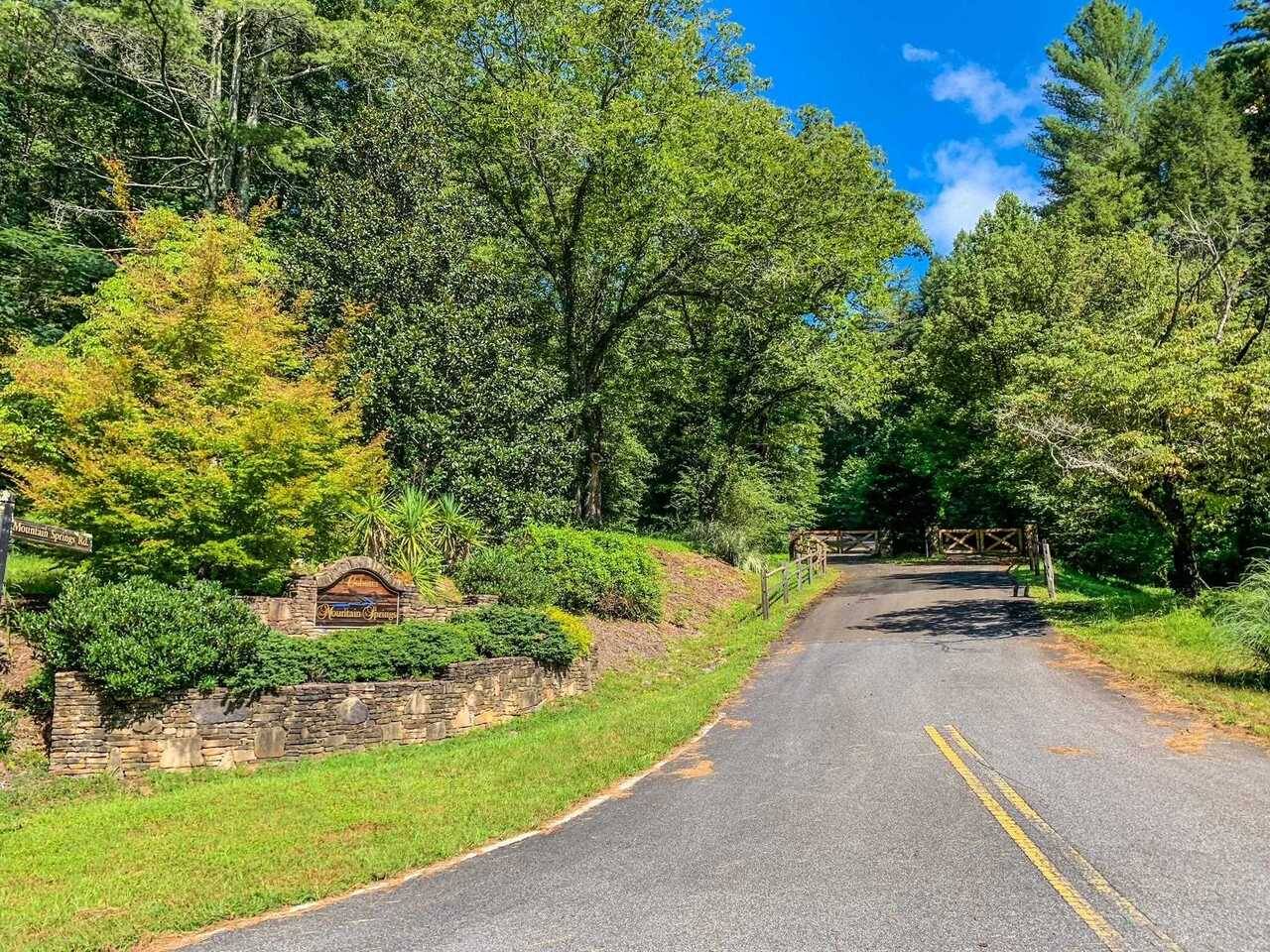 Ellijay, GA 30540,0 Mountain Springs RD #LOT 3