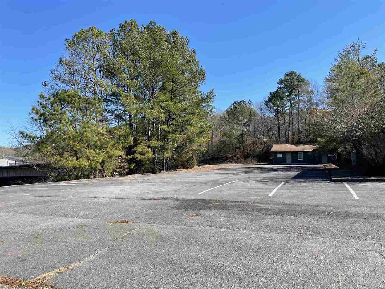 Calhoun, GA 30701,610 Red Bud RD