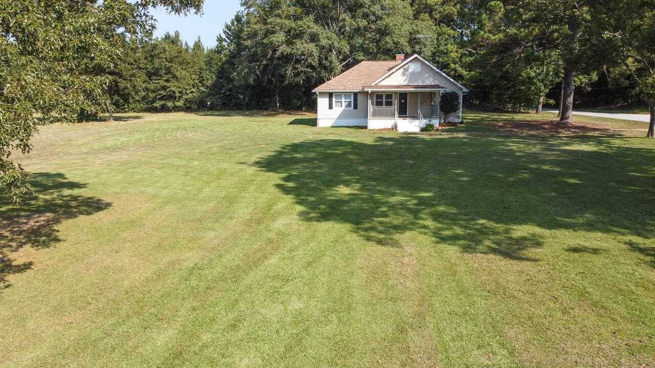 Locust Grove, GA 30248,68 Locust RD