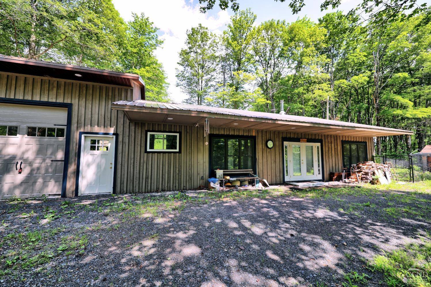 Rensselaerville, NY 12147,195 GULF RD EXT