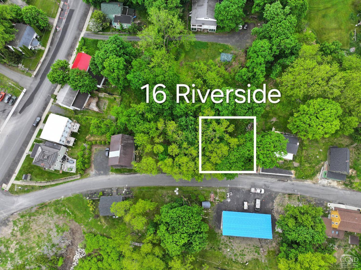 Coxsackie, NY 12051,16 Riverside AVE