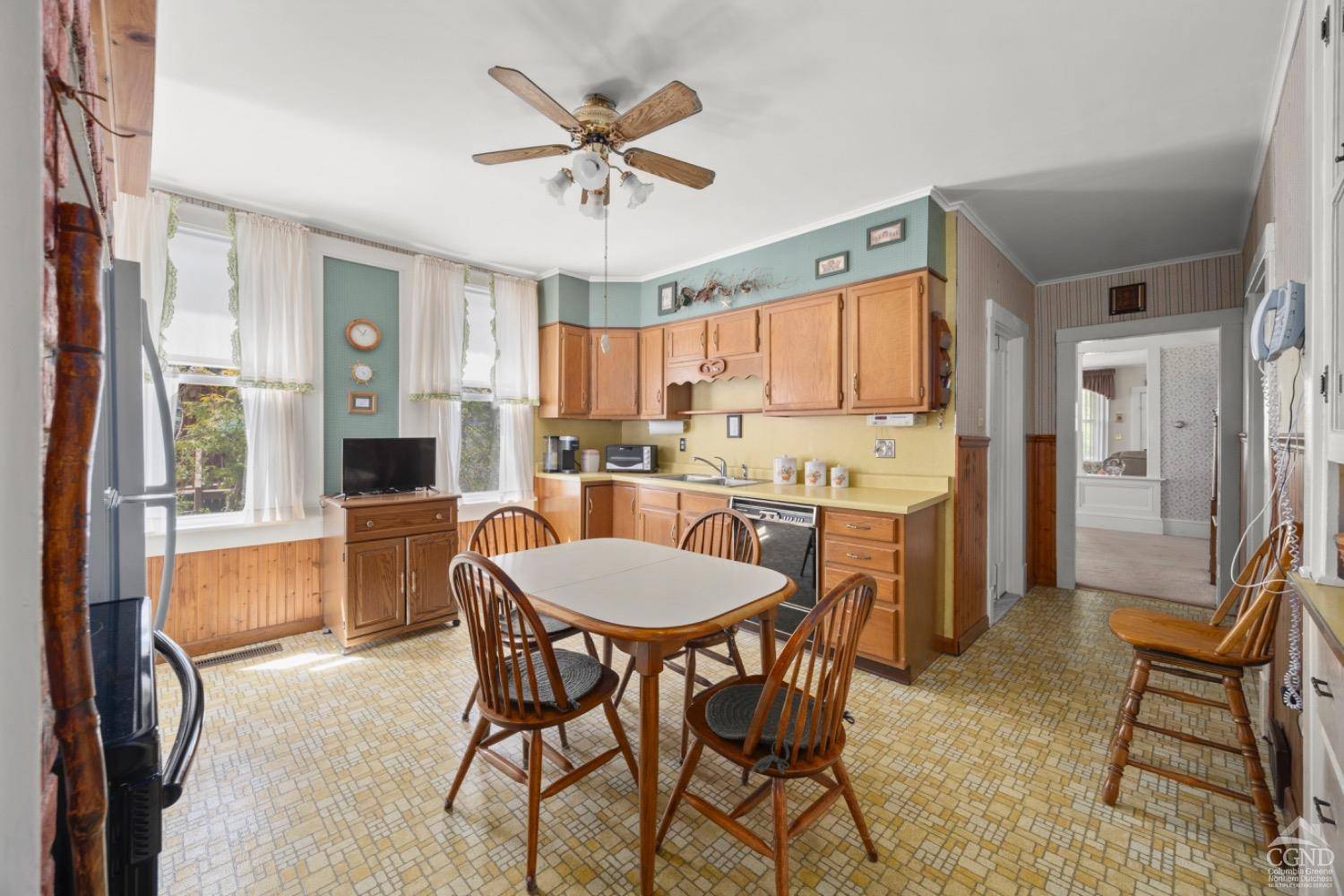 Hudson, NY 12534,28 Old Lane