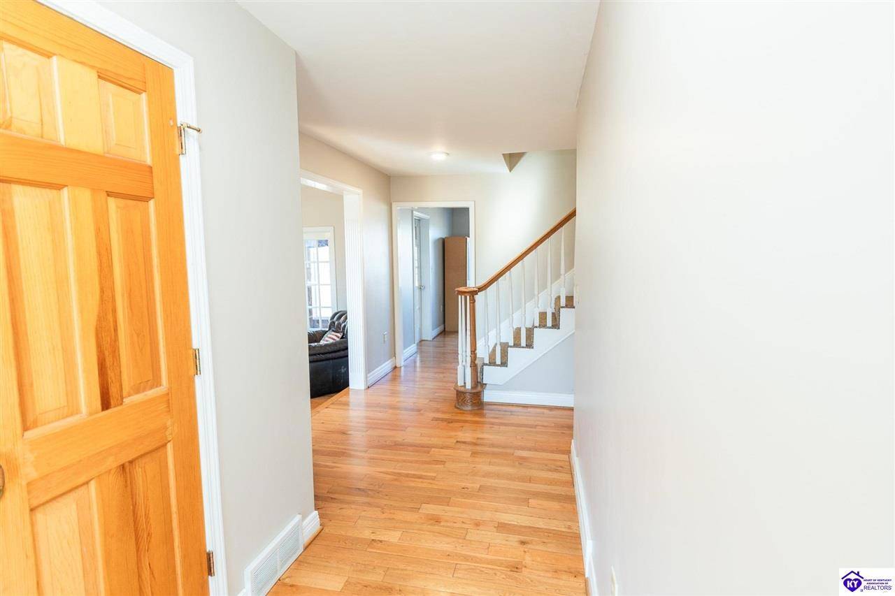Vine Grove, KY 40175,1212 Otter Creek Road