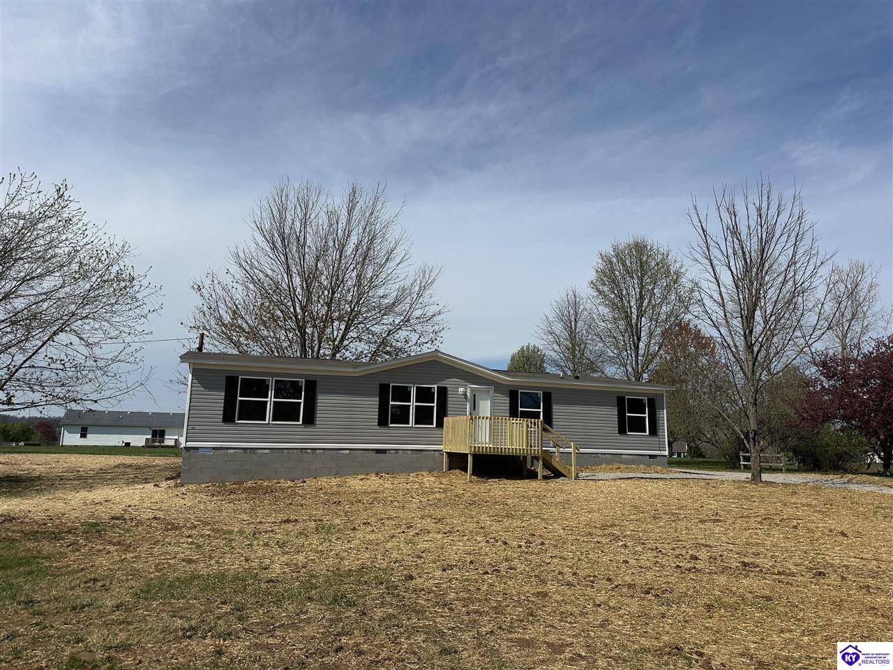 Vine Grove, KY 40175,70 Double Court