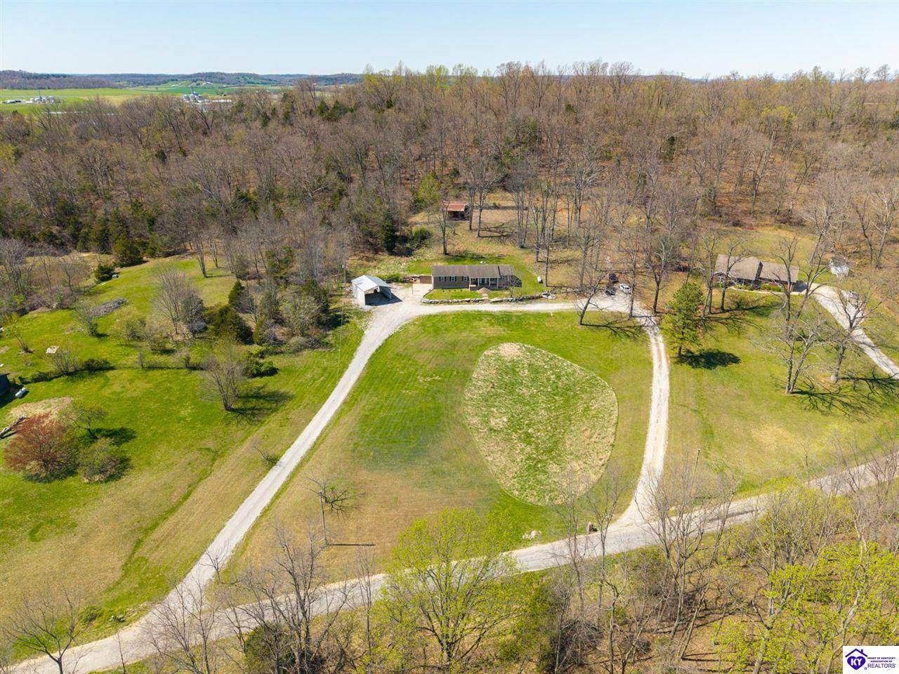 Vine Grove, KY 40175,425 Tucker Lane