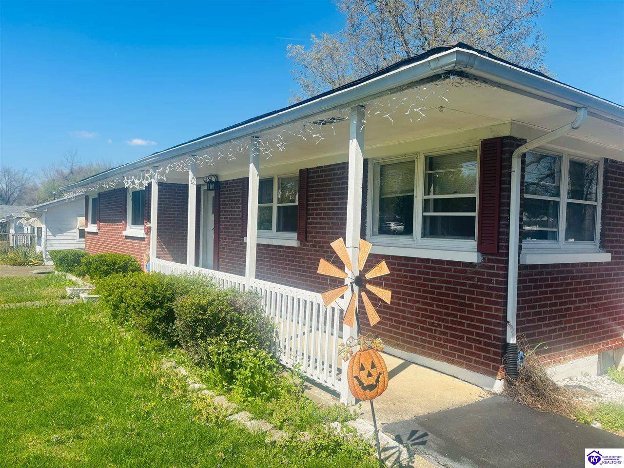 Radcliff, KY 40160,566 Brookwood Drive