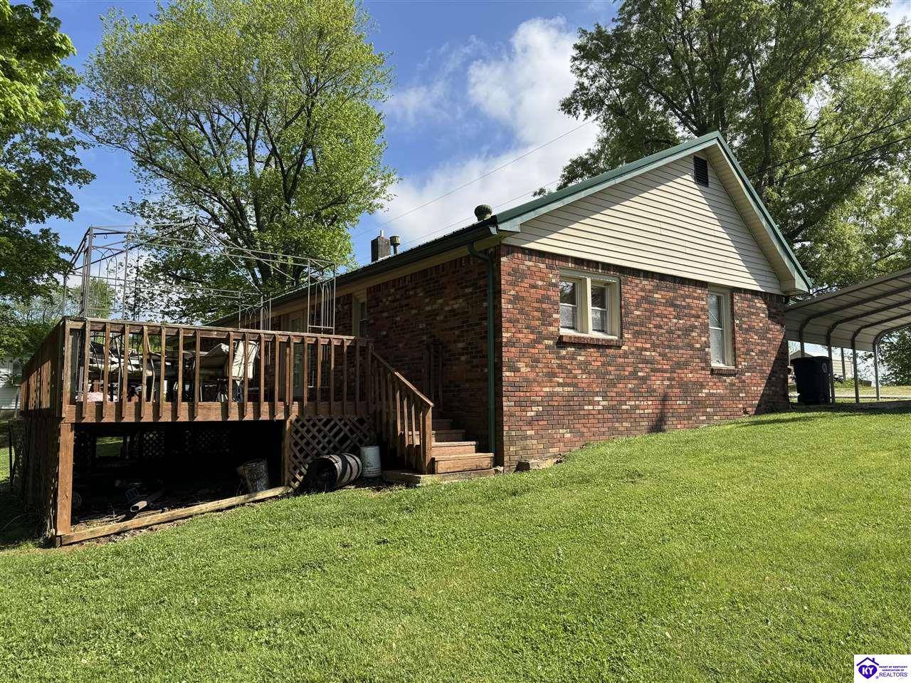 Cloverport, KY 40111,709 Creek Street