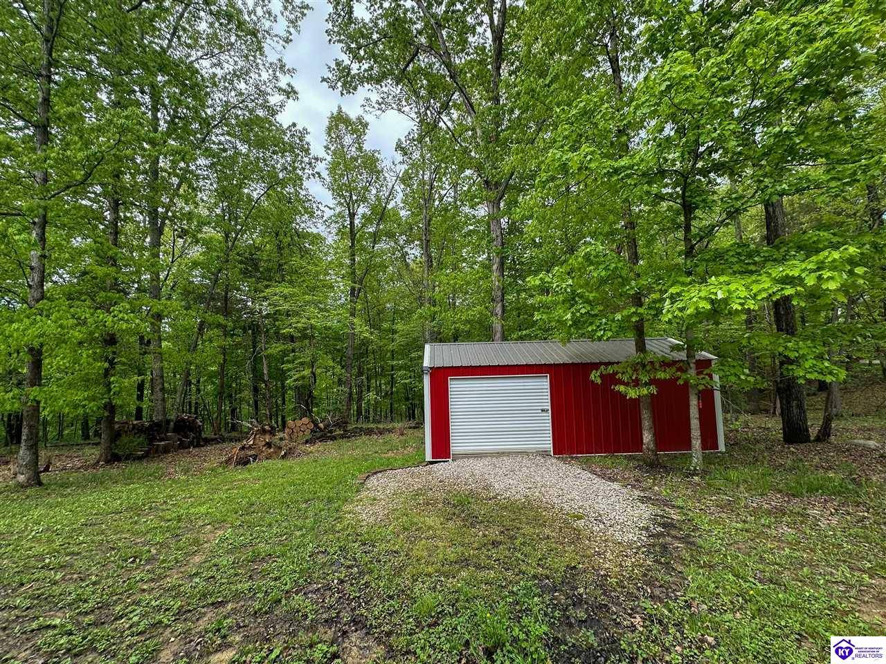 Brandenburg, KY 40108,68 Lonnie Lawson Court