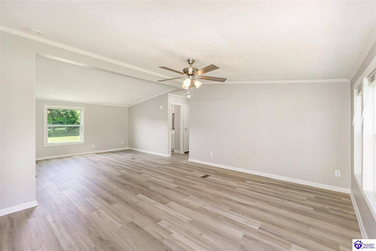 Cecilia, KY 42724,14411 Hardinsburg Road