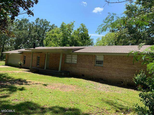 Ocean Springs, MS 39564,3413 Hamill Farm Road