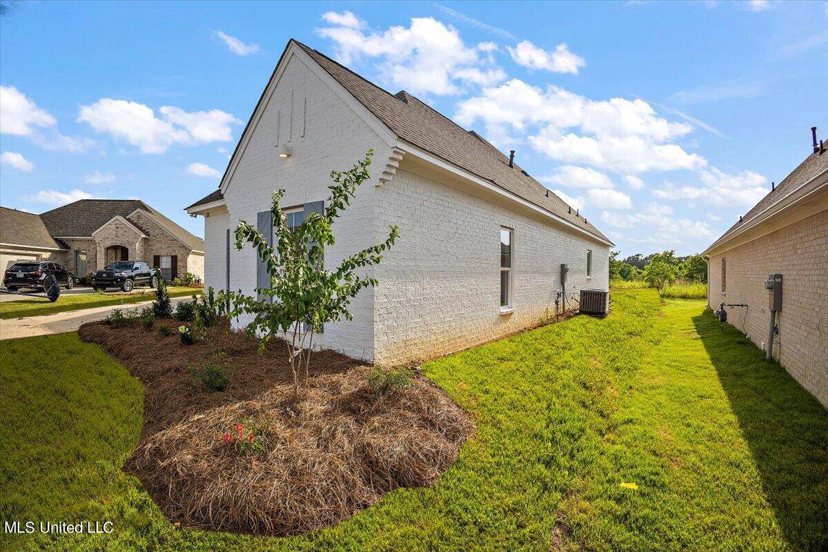 Canton, MS 39046,180 Glenwild Trail