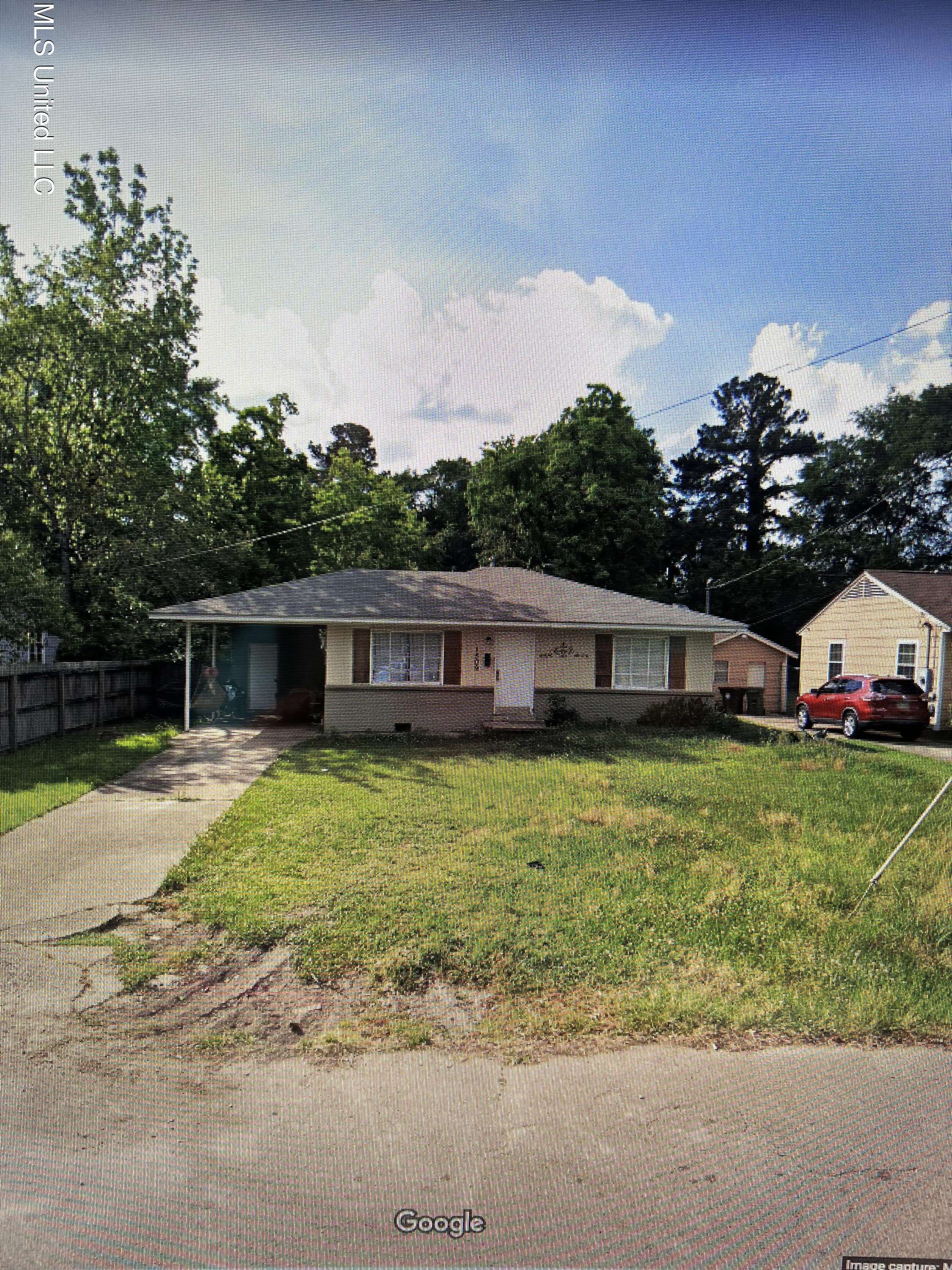 Hattiesburg, MS 39401,1509 Pecan Drive
