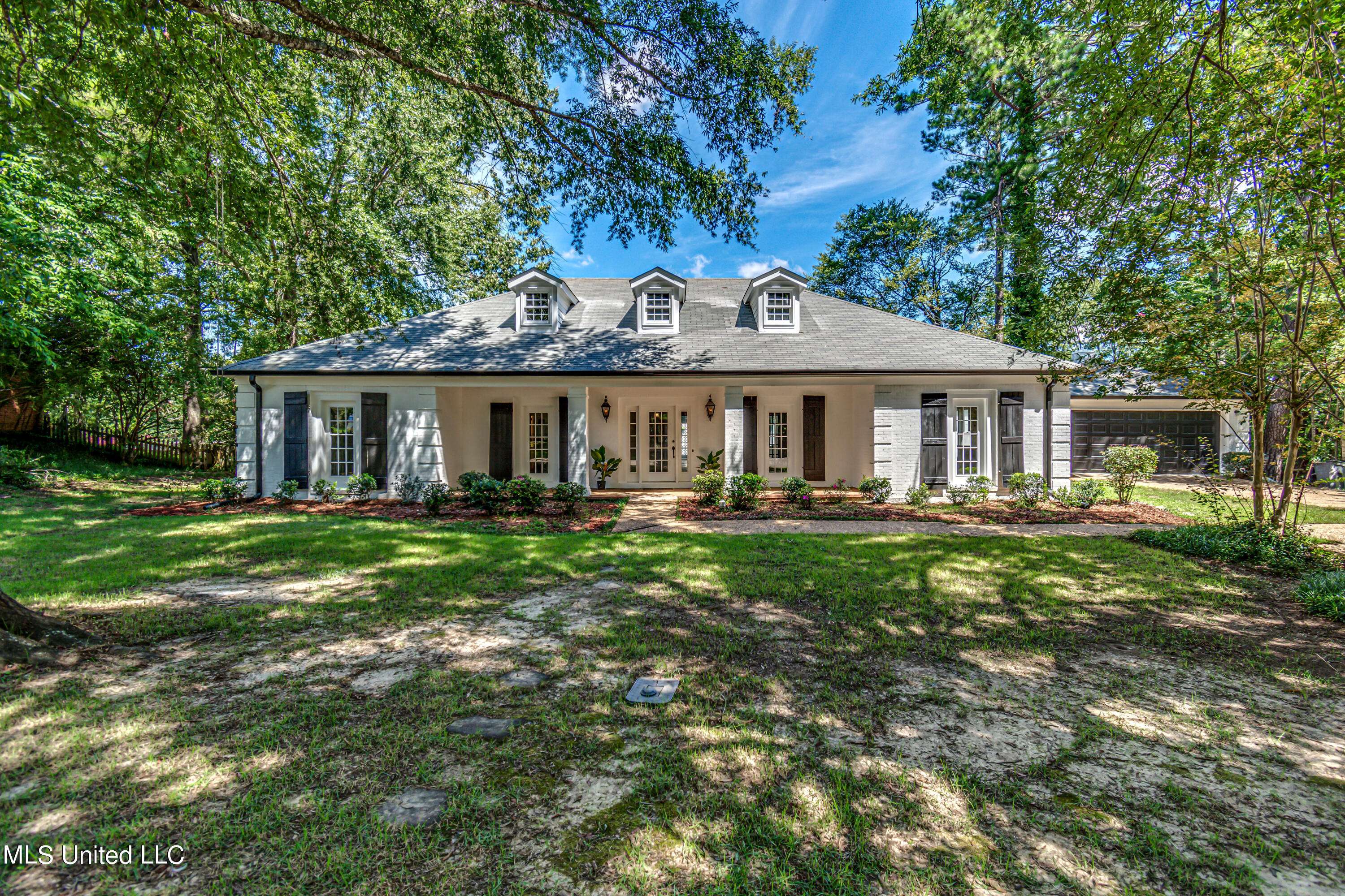 Madison, MS 39110,206 Comstock Lane