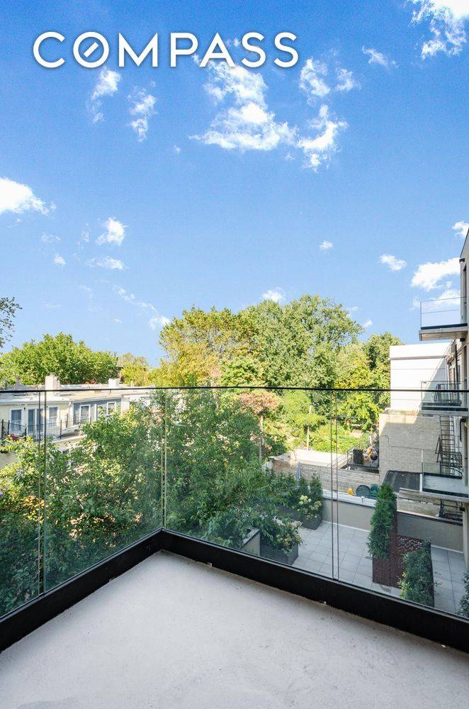 Brooklyn, NY 11216,435 Tompkins Avenue #304