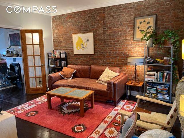 Brooklyn, NY 11221,393 Madison Street #3