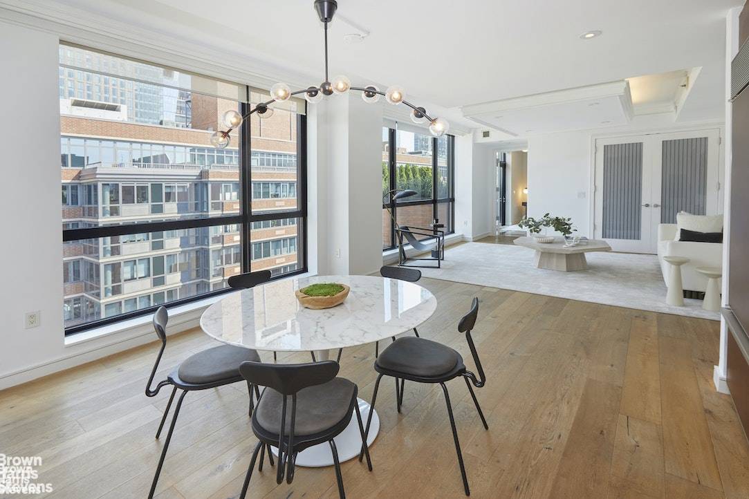 Manhattan, NY 10001,540 W 28TH Street #12C/PHD