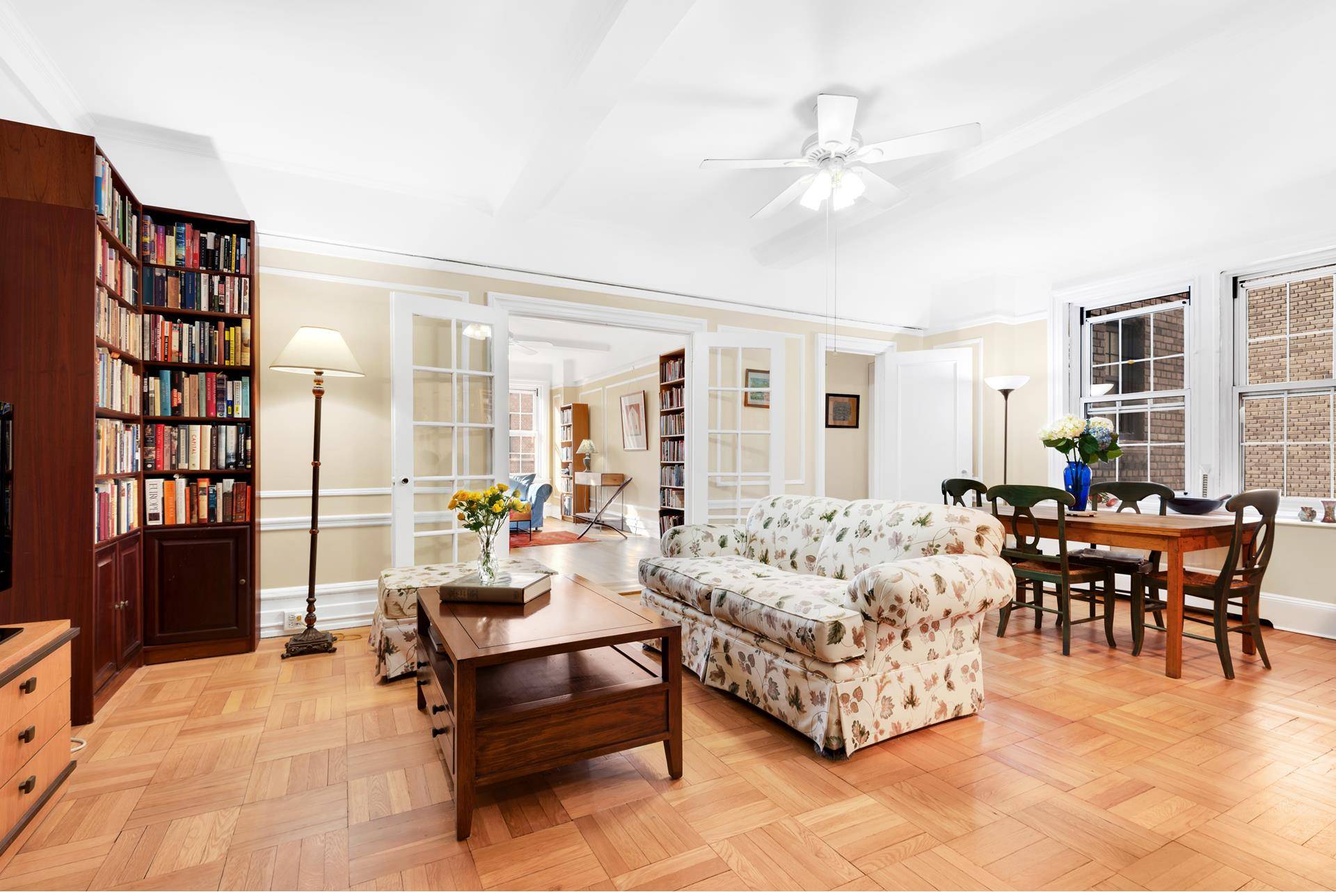 Manhattan, NY 10025,300 RIVERSIDE Drive #8F