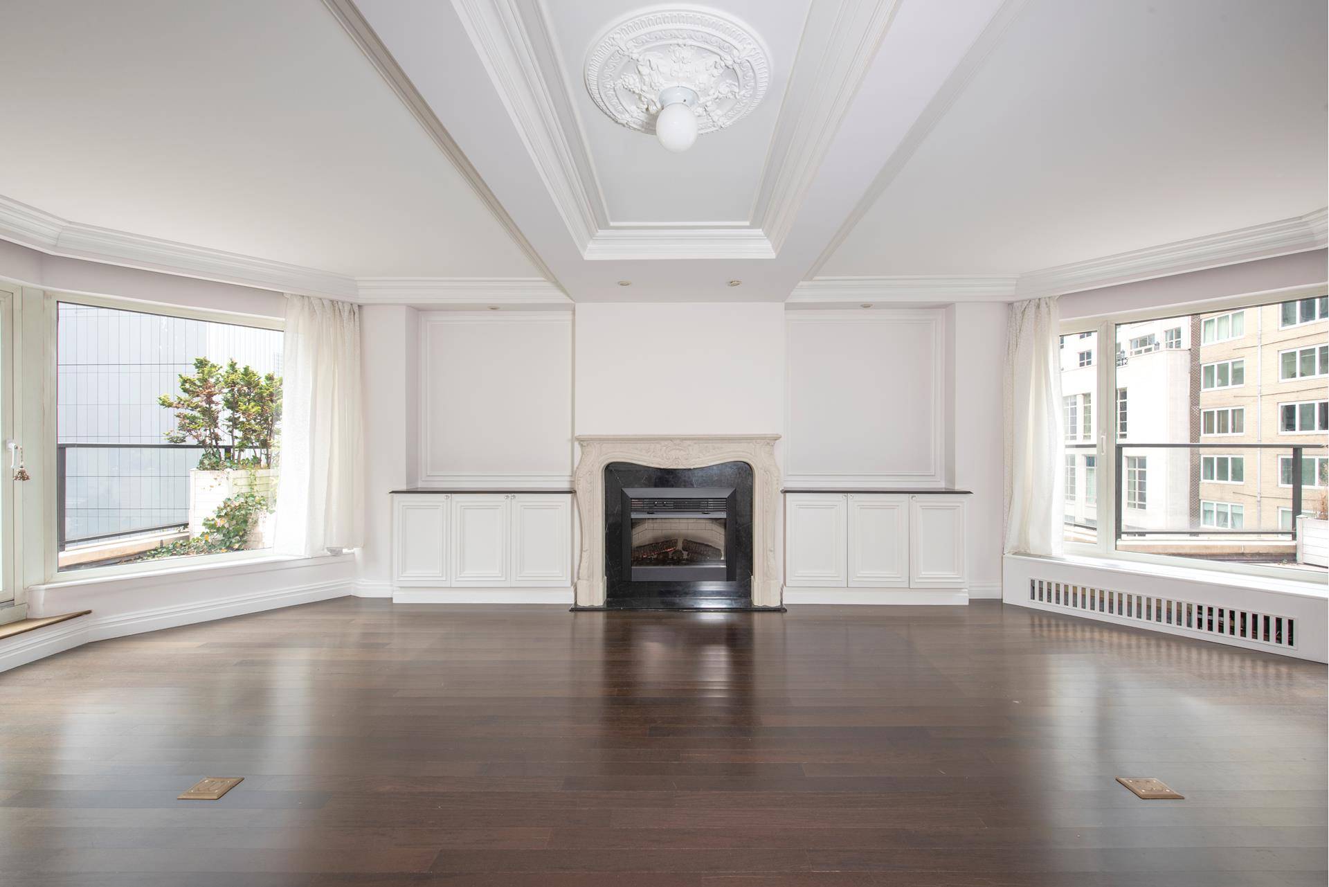 Manhattan, NY 10019,200 CENTRAL Park S #14P