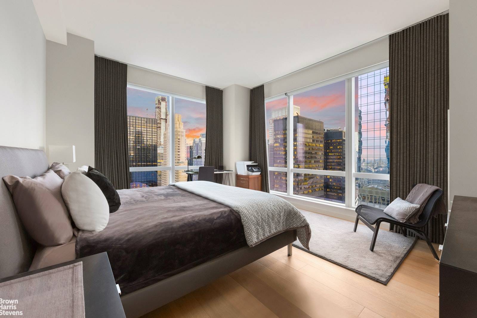 Manhattan, NY 10019,230 W 56TH Street #52C