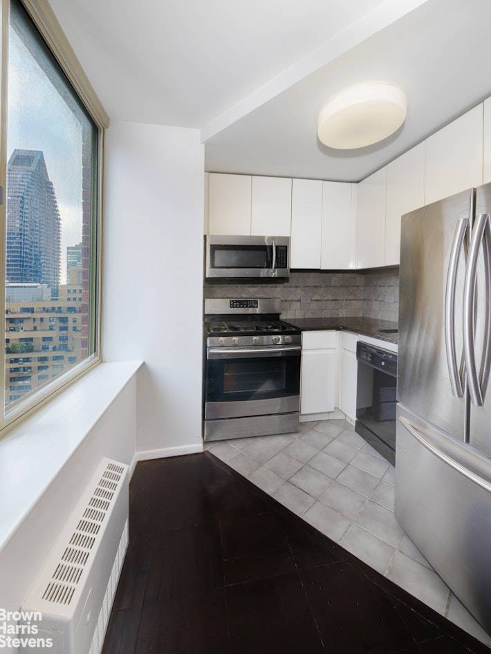 Manhattan, NY 10017,236 E 47TH Street #21D