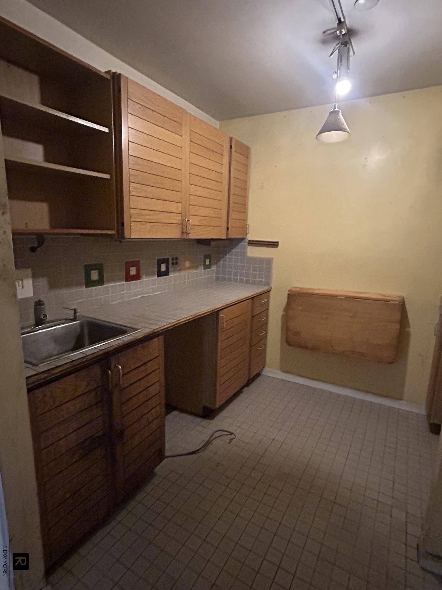 Manhattan, NY 10013,90 Hudson Street #3-D