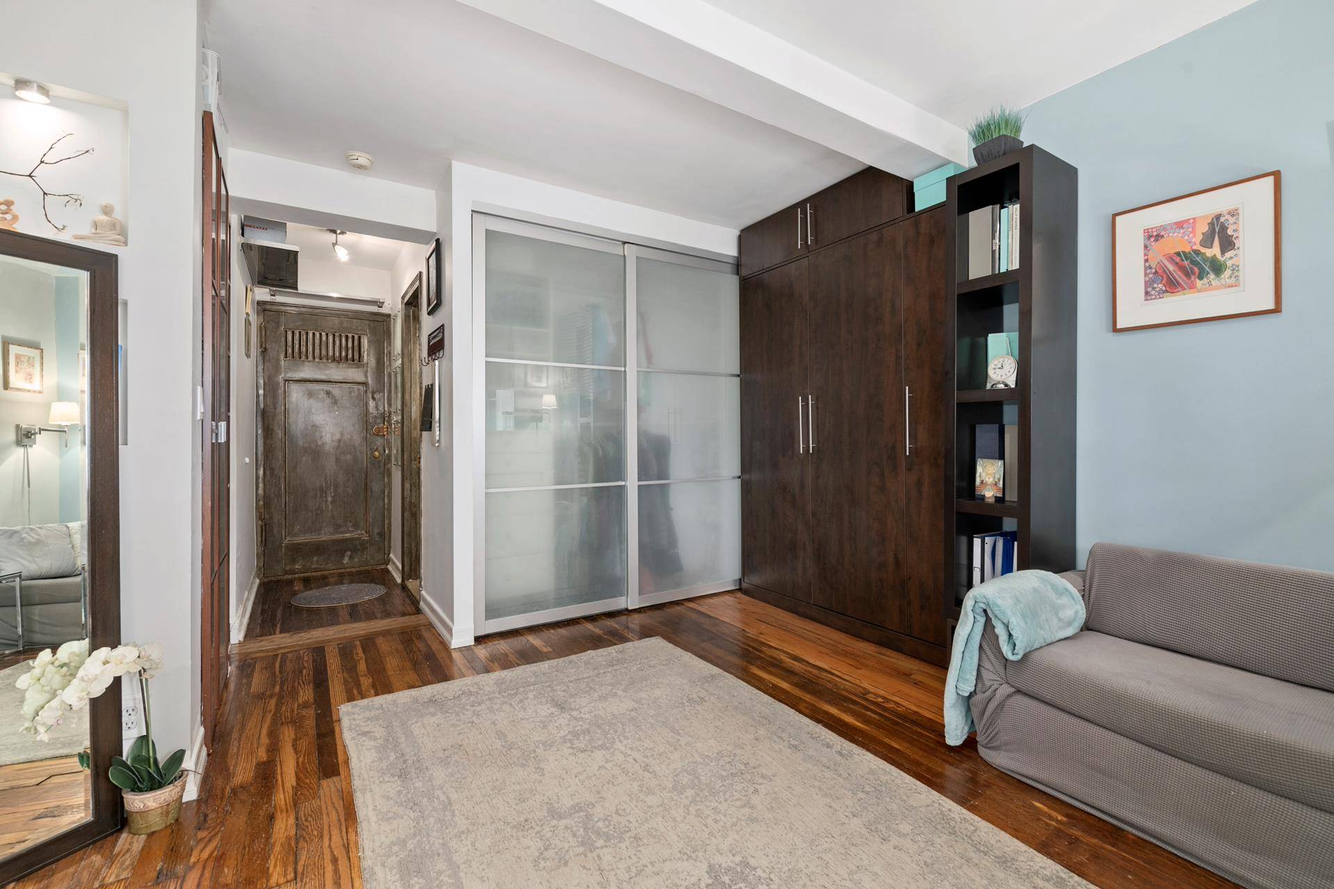 Manhattan, NY 10017,45 TUDOR CITY Place #1020