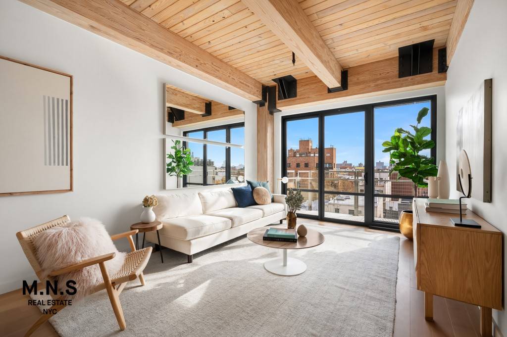 Brooklyn, NY 11211,710 Metropolitan Avenue #5-E
