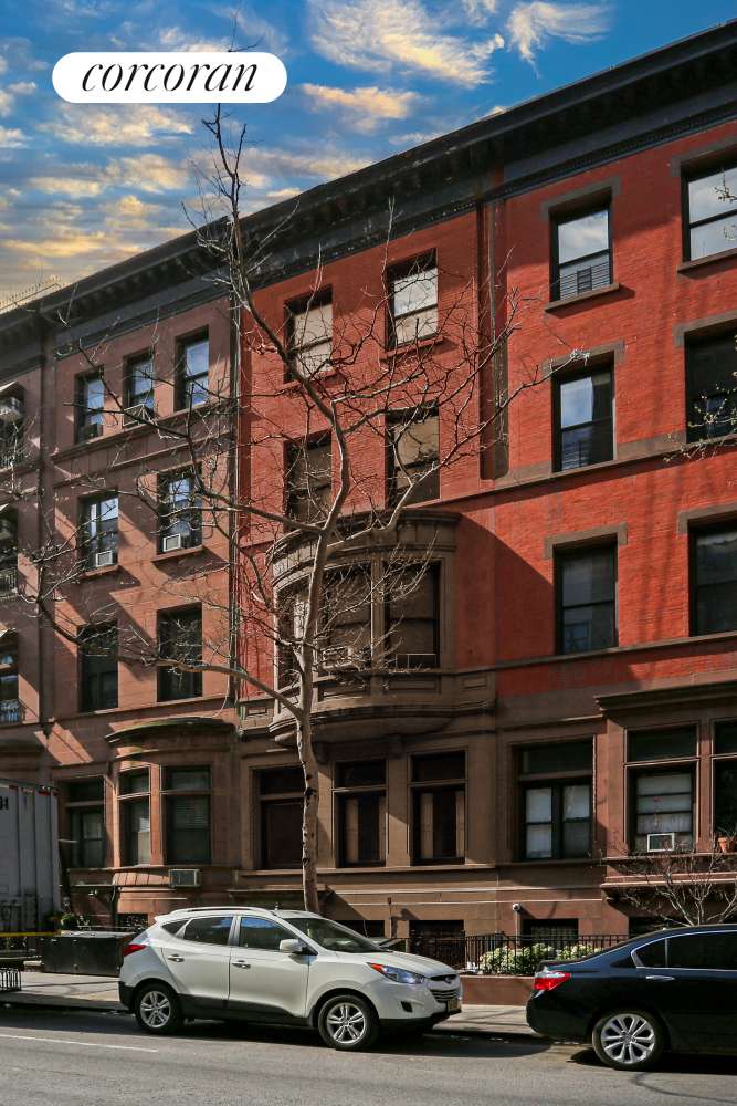 Manhattan, NY 10023,54 W 71ST Street #BUILDING