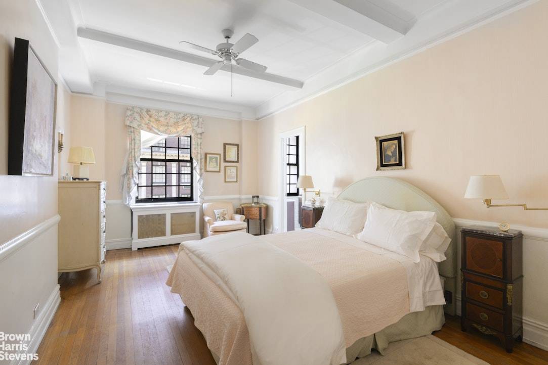 Manhattan, NY 10021,129 E 69TH Street #3C