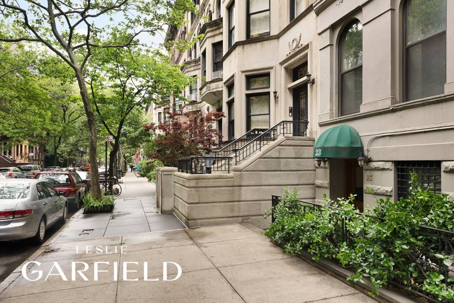 Manhattan, NY 10023,23 W 69th Street