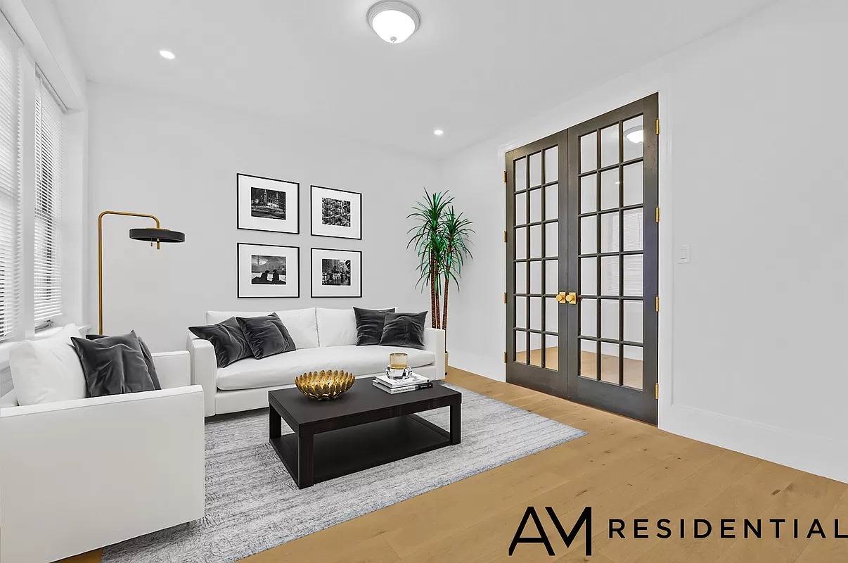 Brooklyn, NY 11226,500 OCEAN Avenue #3A