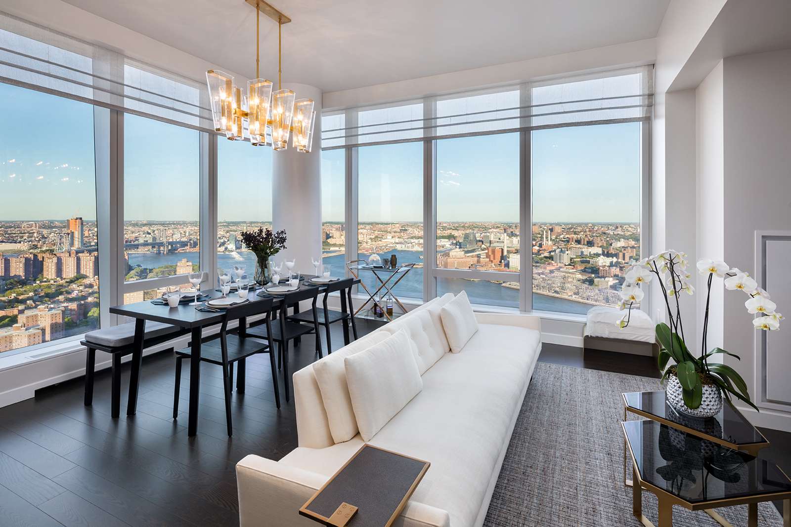 Manhattan, NY 10002,252 South Street #30H