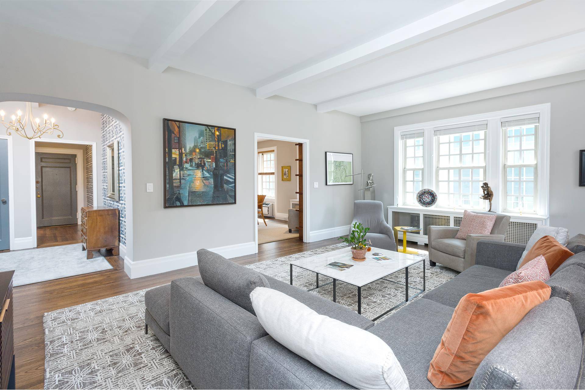 Manhattan, NY 10075,863 PARK Avenue #6W