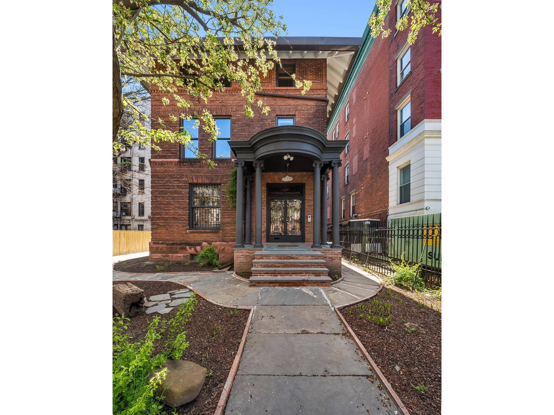 Brooklyn, NY 11216,1290 PACIFIC Street