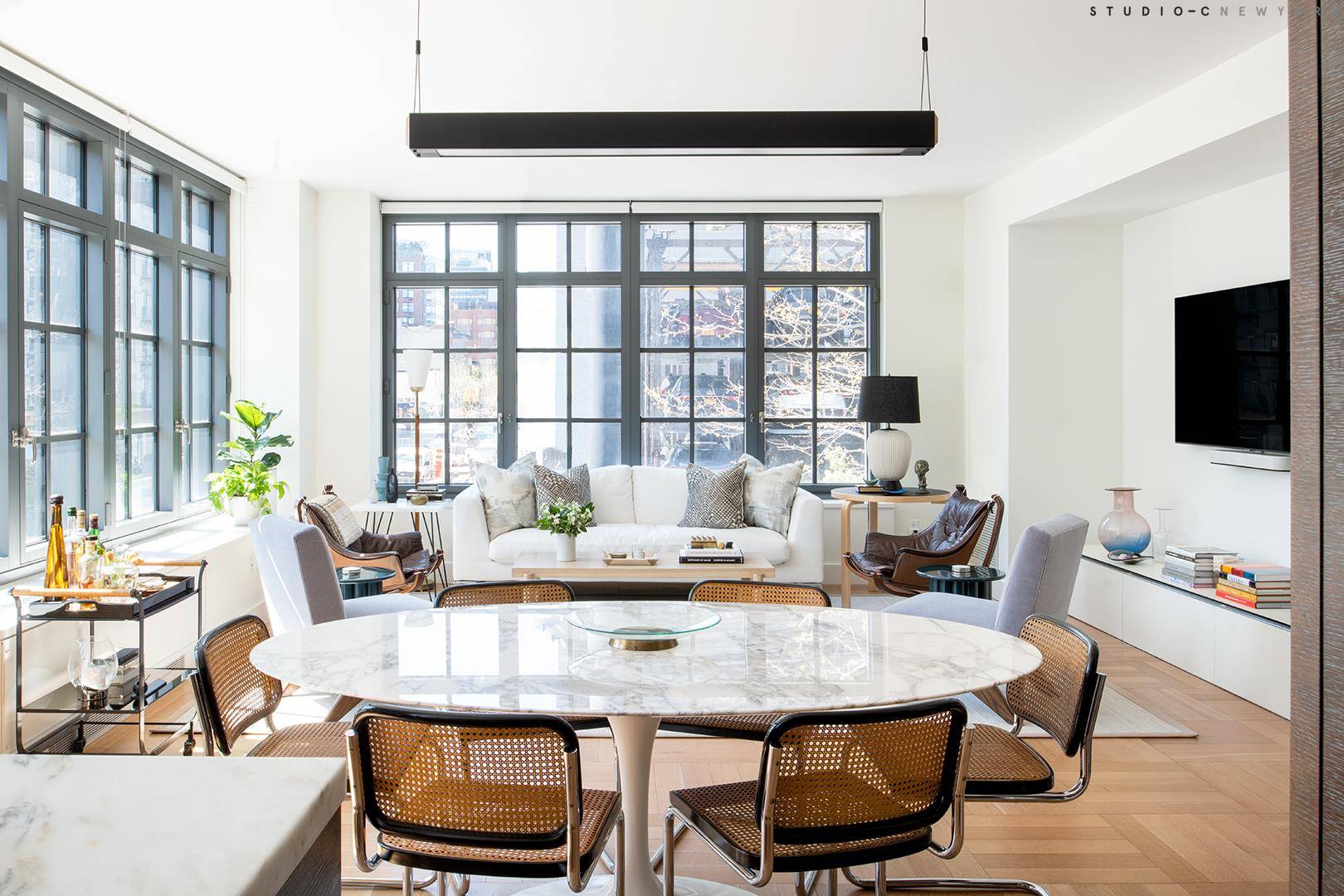 Manhattan, NY 10011,500 W 21ST Street #GARDENG