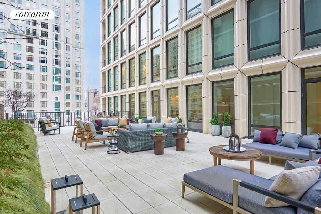 Manhattan, NY 10023,15 W 61ST Street #15B