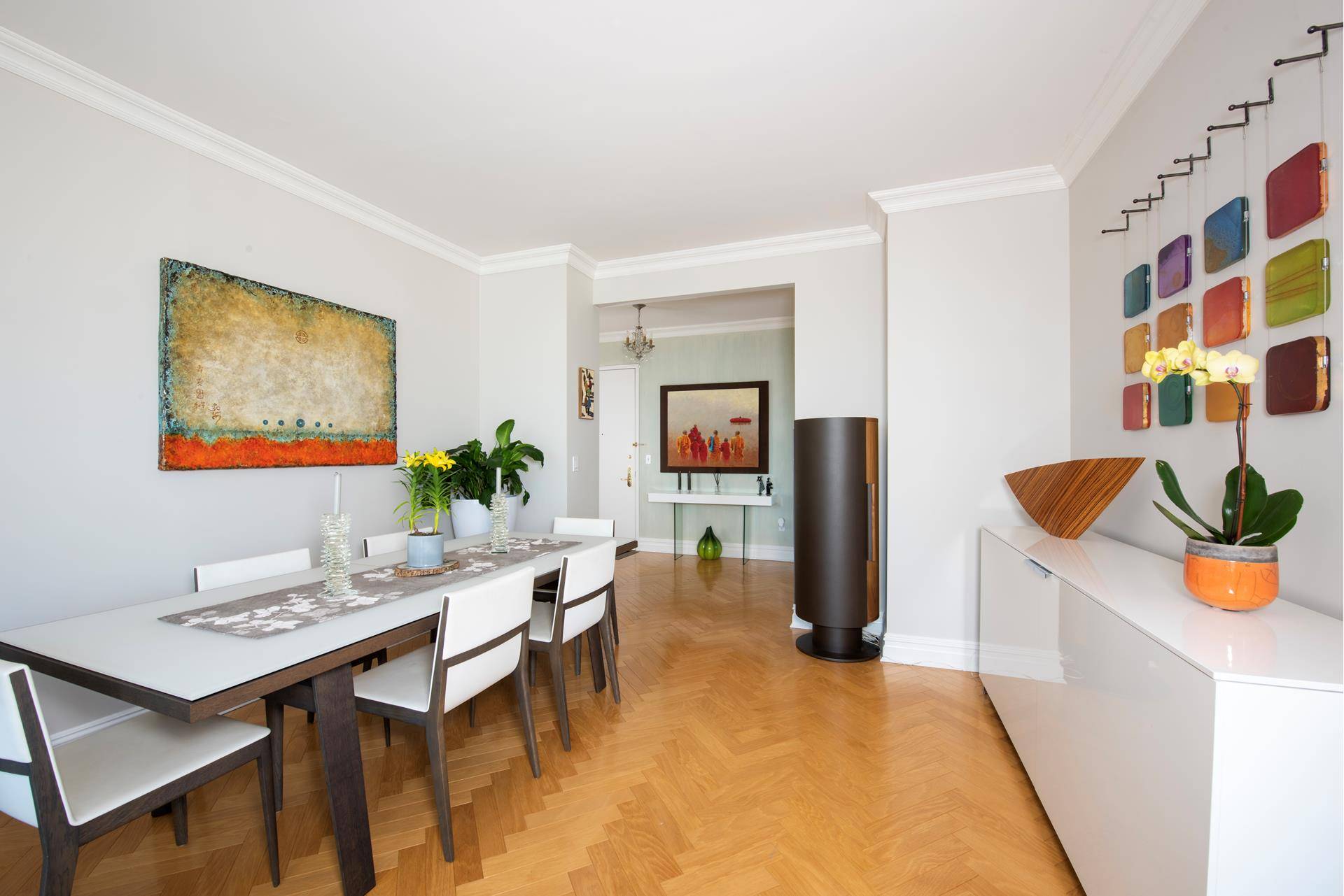 Manhattan, NY 10023,2 COLUMBUS Avenue #35B