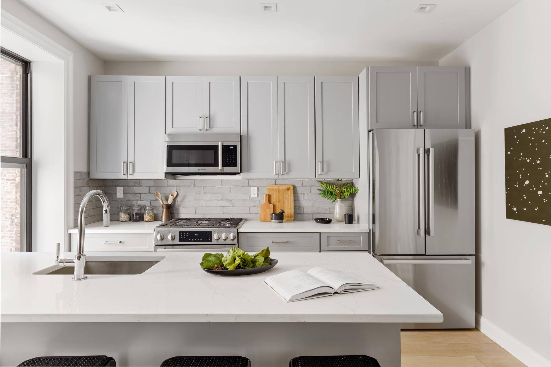 Brooklyn, NY 11218,39 ARGYLE Road #3A