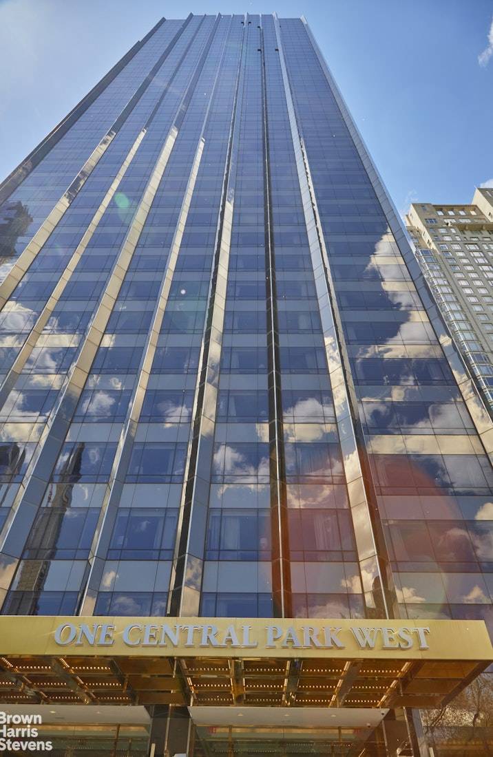 Manhattan, NY 10023,1 CENTRAL Park W #29B
