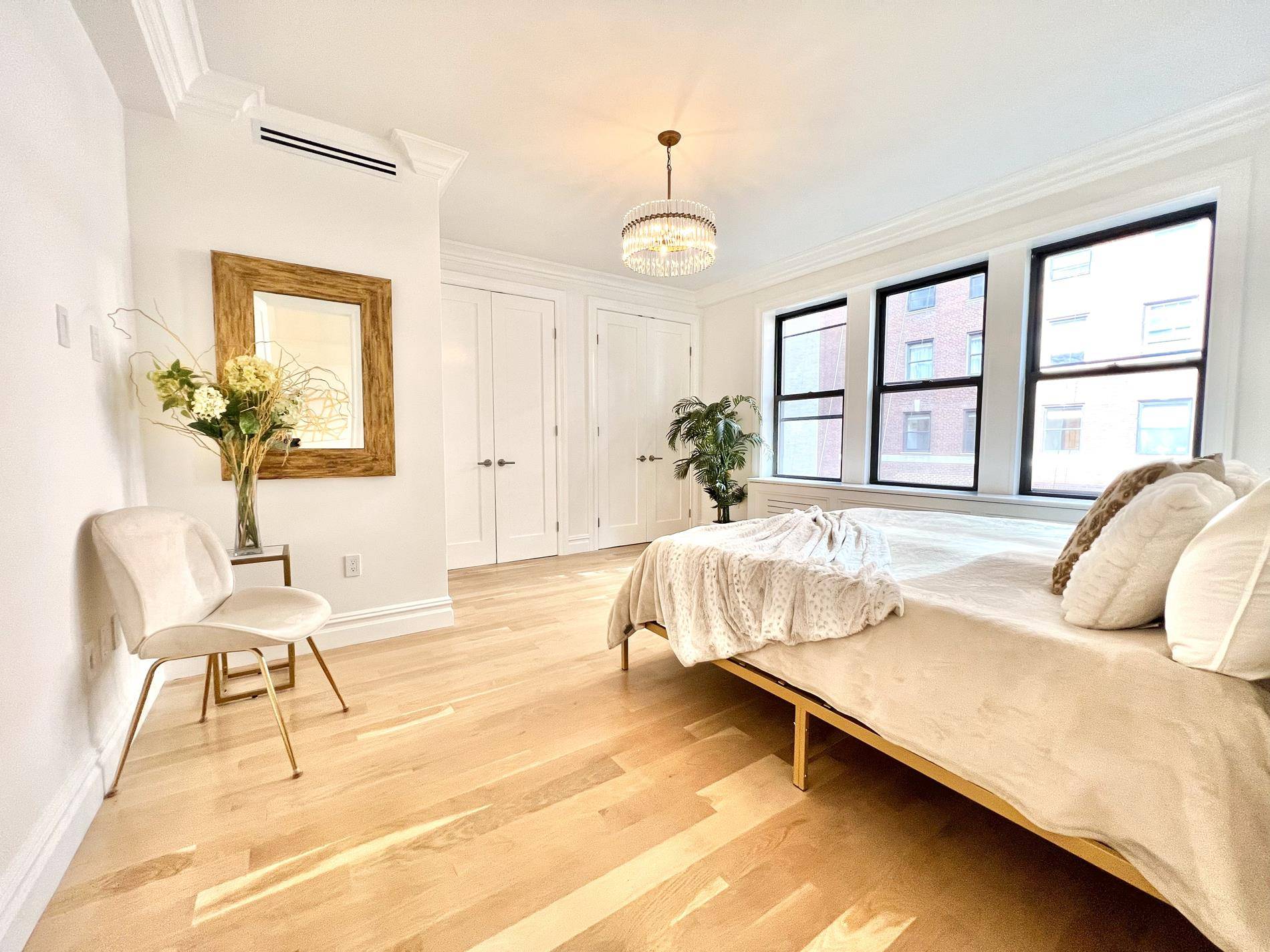 Manhattan, NY 10019,140 W 58th Street #7-B