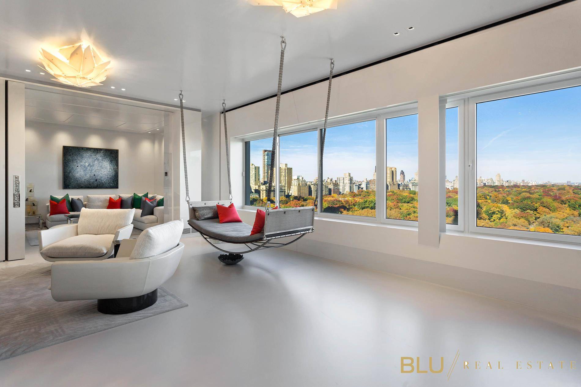 Manhattan, NY 10019,106 Central Park S #21-AE